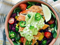 Photo de la Recette: Bol de Salade au Dindon de Cali