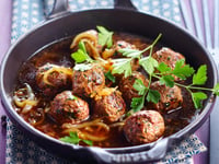 Photo de la Recette: Boulettes de Bœuf aux Oignons Caramélisés