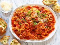 Photo de la Recette: Boulettes de viande dans l'Instant Pot, et Nouilles Spaghetti