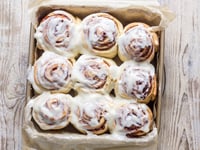 Photo de la Recette: Brioches à la Cannelle Glacées au Fromage à la Crème