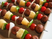 Photo de la Recette: BROCHETTES DE BOULETTES DE VIANDE