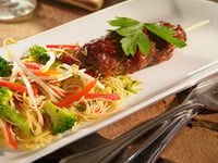 Photo de la Recette: Brochettes de Veau de Grain du Québec, Sauce Karaté