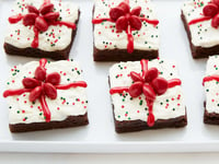 Photo de la Recette: Brownies en Forme de Cadeau de Noël Faciles à Préparer