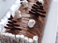 Photo de la Recette: Bûche Chocolat Noir et Coeur de Crème Brûlée