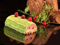 Photo de la Recette: Bûche de Noël Fraises/Framboises