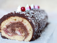 Photo de la Recette: Bûche de Noël Bounty & Fruits Rouges