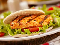 Photo de la Recette: Burgers au Poulet sur le Barbecue