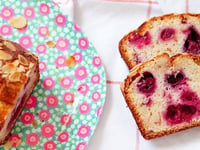 Photo de la Recette: Cake aux Cerises comme un Gâteau au Yaourt