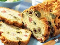 Photo de la Recette: Cake Salé aux Olives et au Jambon