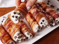 Photo de la Recette: Cannolis au Bacon Croustillant, un Dessert Italien Réinventé et Alléchant