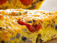 Photo de la Recette: Frittata aux Champignons, Tomates Cerises, Bacon et Thym