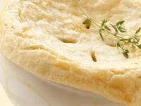 Photo de la Recette: CHICKEN POT PIE AVEC L'HUILE DE CANOLA PÂTISSERIE