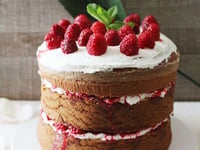 Photo de la Recette: FÊTES DES MÈRES: CHIFFON CAKE AUX FRAMBOISES & SIROP DE FRAMBOISES-ROSE