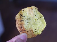 Photo de la Recette: Chips Géantes au Thym & Huile D'olives {sans gluten, sans lactose}
