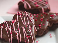 Photo de la Recette: Coeurs en Brownies Glacés