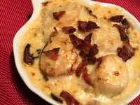 Photo de la Recette: COQUILLE DE PÉTONCLES SUR PURÉE DE CHOU-FLEUR