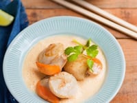 Photo de la Recette: Coquilles Saint-Jacques au Lait de Coco Façon Thaïe