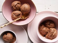 Photo de la Recette: Crème Glacée Molle au Beurre D’arachide et au Chocolat
