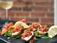 Photo de la Recette: Crostonis de Bruchetta au Saumon Fumé