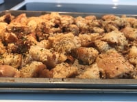 Photo de la Recette: Croûtons à L'ail et Vinaigre Balsamique