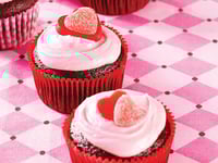 Photo de la Recette: Cupcakes au Chocolat avec Glaçage aux Framboises