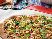 Photo de la Recette: Deux Pizzas au Fromage et au Poulet BBQ