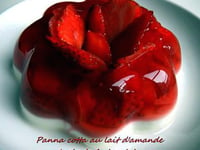 Photo de la Recette: Duo de Panna Cotta et Fraises à la Rose pour un Saint Valentin