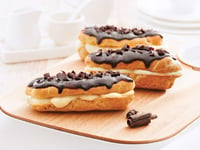 Photo de la Recette: Éclairs au Chocolat au Parfum de Bailey’s