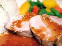 Photo de la Recette: Filet de Porc Sauce aux Pommes et Romarin