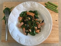 Photo de la Recette: Filet de Saumon sur Lit de Légumes Verts