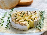 Photo de la Recette: Fondue de Camembert au Miel et Romarin