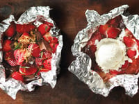 Photo de la Recette: FRAISES CHOCO-ÉRABLE EN PAPILLOTE