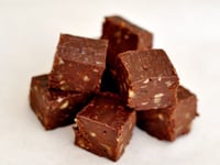 Photo de la Recette: Sans Gluten: Fudge au Chocolat, Noix et Sucre D'érable