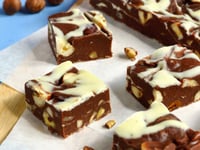 Photo de la Recette: Fudge Marbré Chocolat Noisettes