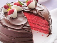 Photo de la Recette: Gâteau aux Fraises Enrobé de Chocolat