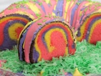 Photo de la Recette: Gâteau Corbeille de Pâques Arc-en-ciel