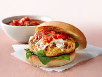 Photo de la Recette: Hamburgers Poulet Parmigiana Sans Gluten
