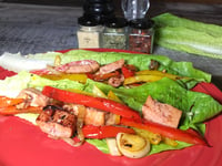 Photo de la Recette: Légumes et Jambon sur Coeur de Feuille Romaine