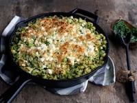 Photo de la Recette: MACARONI AU FROMAGE AVEC PESTO D’ÉPI-NARDS PRINTEMPS-ÉTÉ