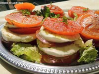 Photo de la Recette: Mille-Feuilles Tomate Mozzarella Pistou