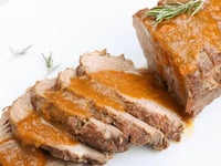 Photo de la Recette: Noix de Veau Rôtie au Romarin