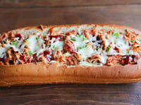 Photo de la Recette: Pain Fourré au Poulet (et sauce BBQ)