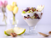 Photo de la Recette: PARFAIT SARRIETTE (SALADE WALDORF)