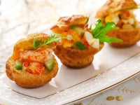 Photo de la Recette: Petits Choux Fourrés aux Crevettes Saumon et Avocat