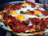 Photo de la Recette: PIZZA ROYALE AU BARBECUE