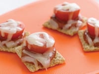 Photo de la Recette: Pizzas Miniatures