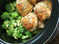 Photo de la Recette: Poulet à L’érable et Moutarde de Dijon dans la Mijoteuse (avec Brocoli)