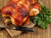 Photo de la Recette: POULET ENTIER SAVOUREUX SUR BBQ