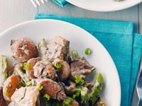 Photo de la Recette: Poulet et Pommes de Terre Grelots à la Sauce Crémeuse au Vin Rouge