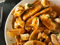 Photo de la Recette: POUTINE AVEC FROMAGE FUMÉ